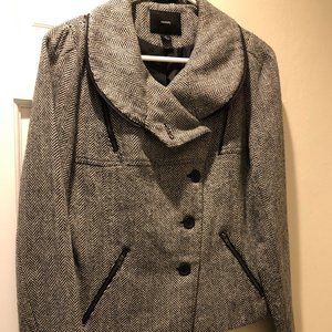 Women's black and white herringbone blazer